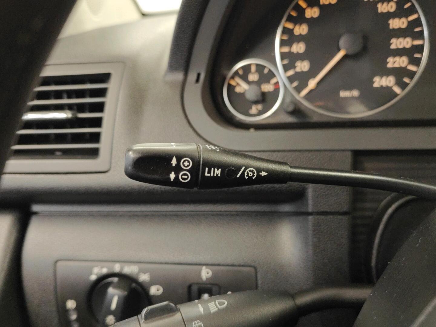 MERCEDES-BENZ A 2007