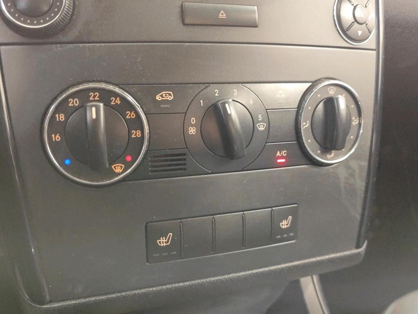 MERCEDES-BENZ A 2007