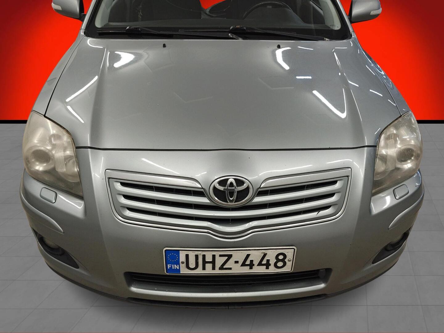 TOYOTA Avensis 2008