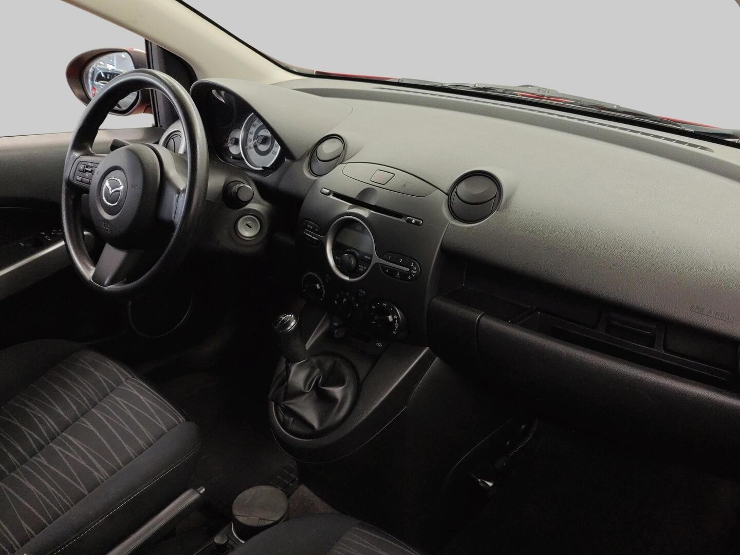 MAZDA Mazda2 2008