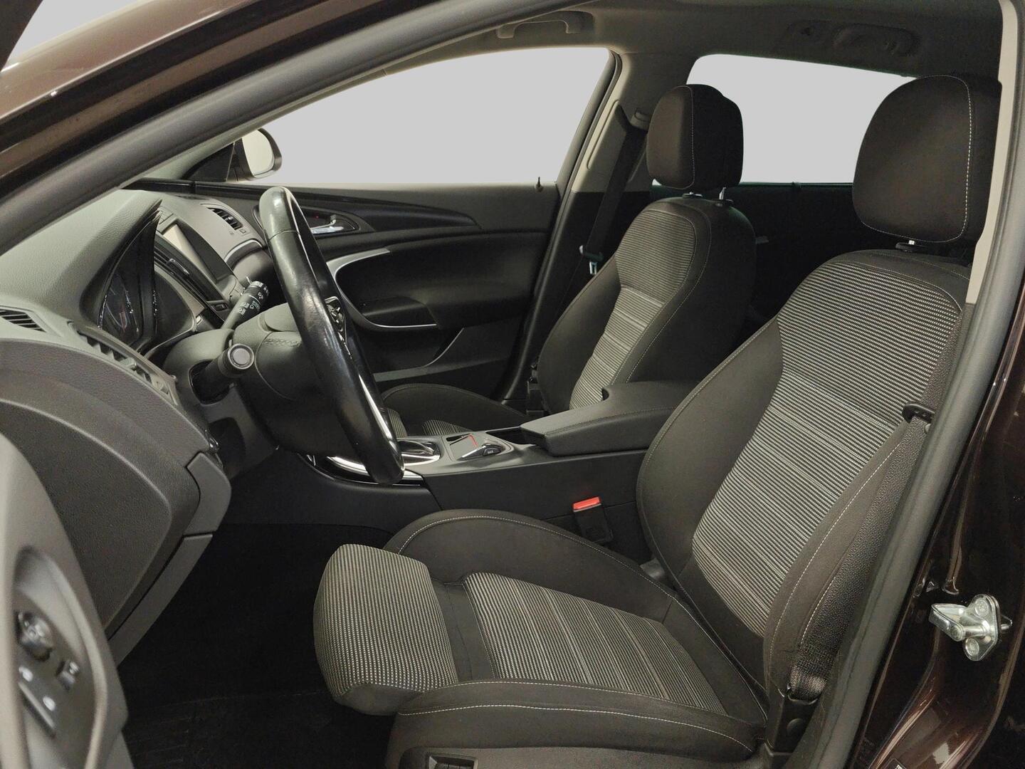OPEL Insignia 2014