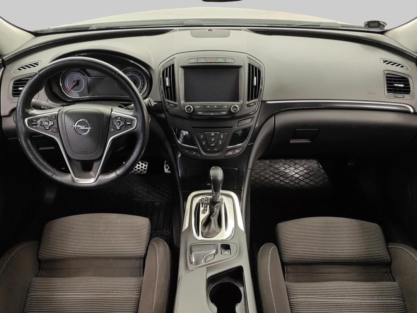 OPEL Insignia 2014