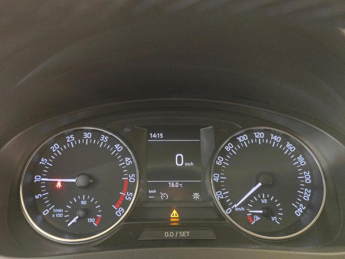 SKODA Rapid 2016