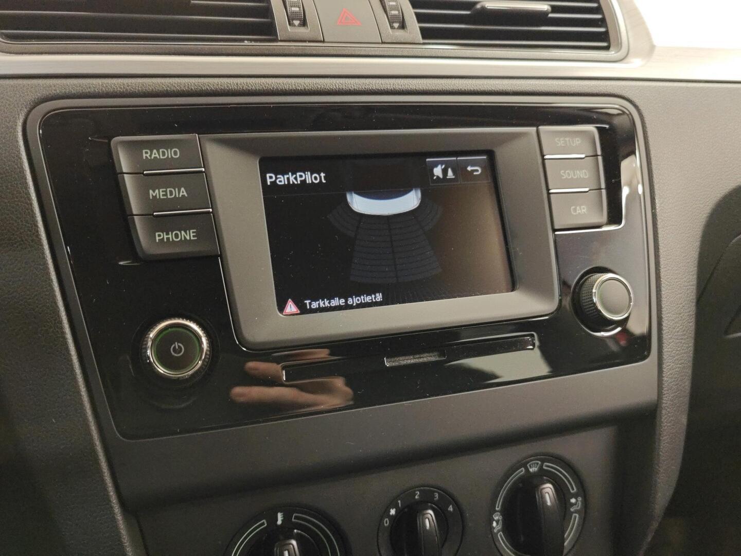 SKODA Rapid 2016