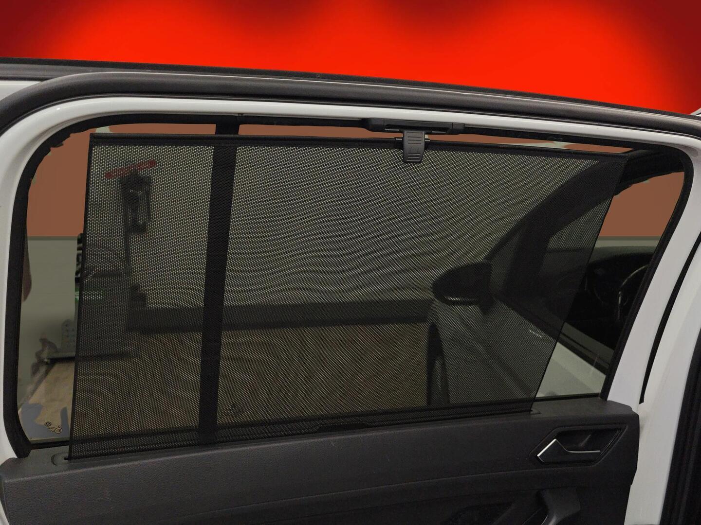 VOLKSWAGEN Touran 2017