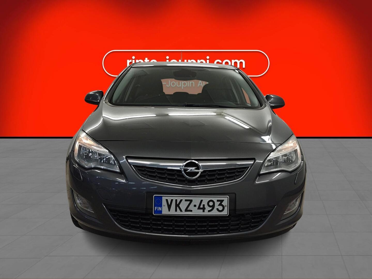 OPEL Astra 2010