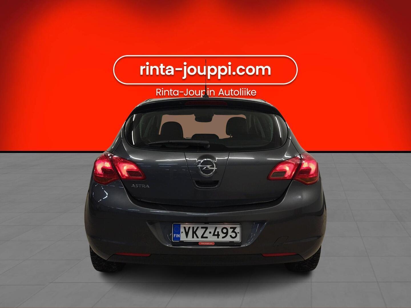 OPEL Astra 2010
