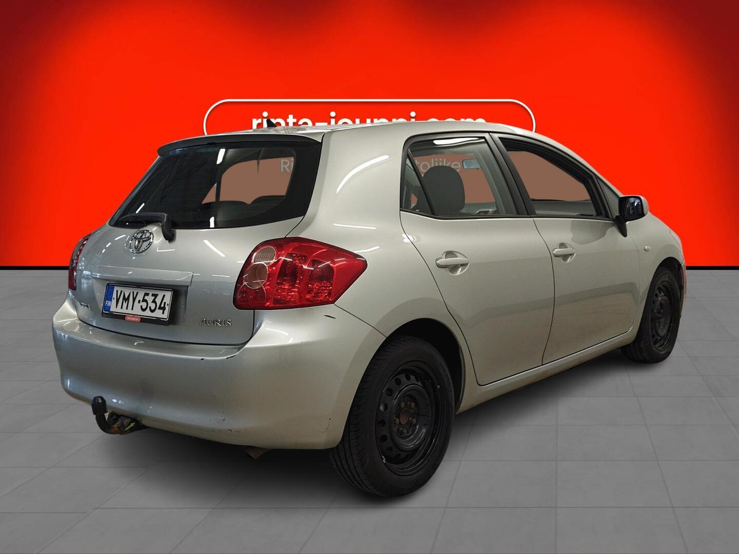 TOYOTA Auris 2007