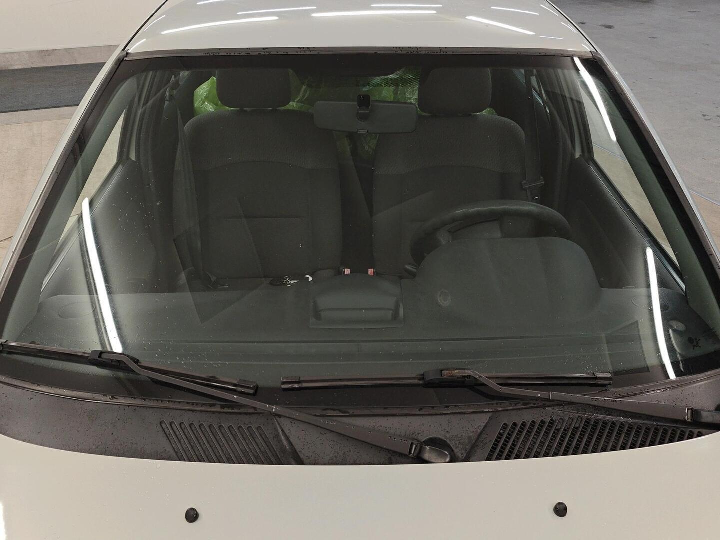 RENAULT Clio 2005