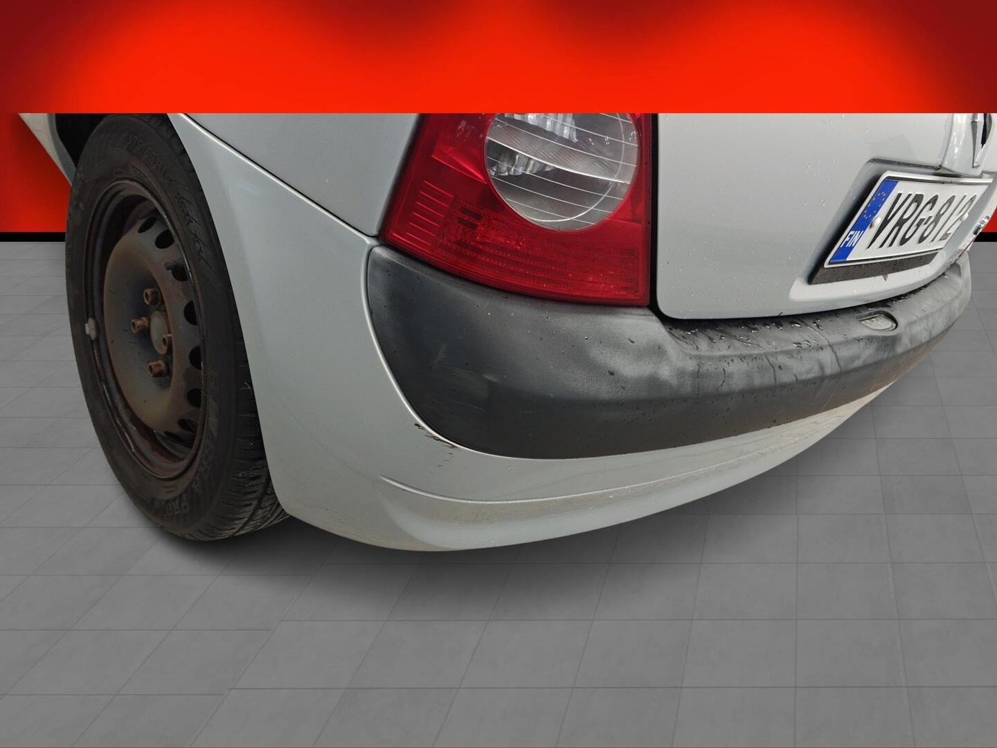 RENAULT Clio 2005