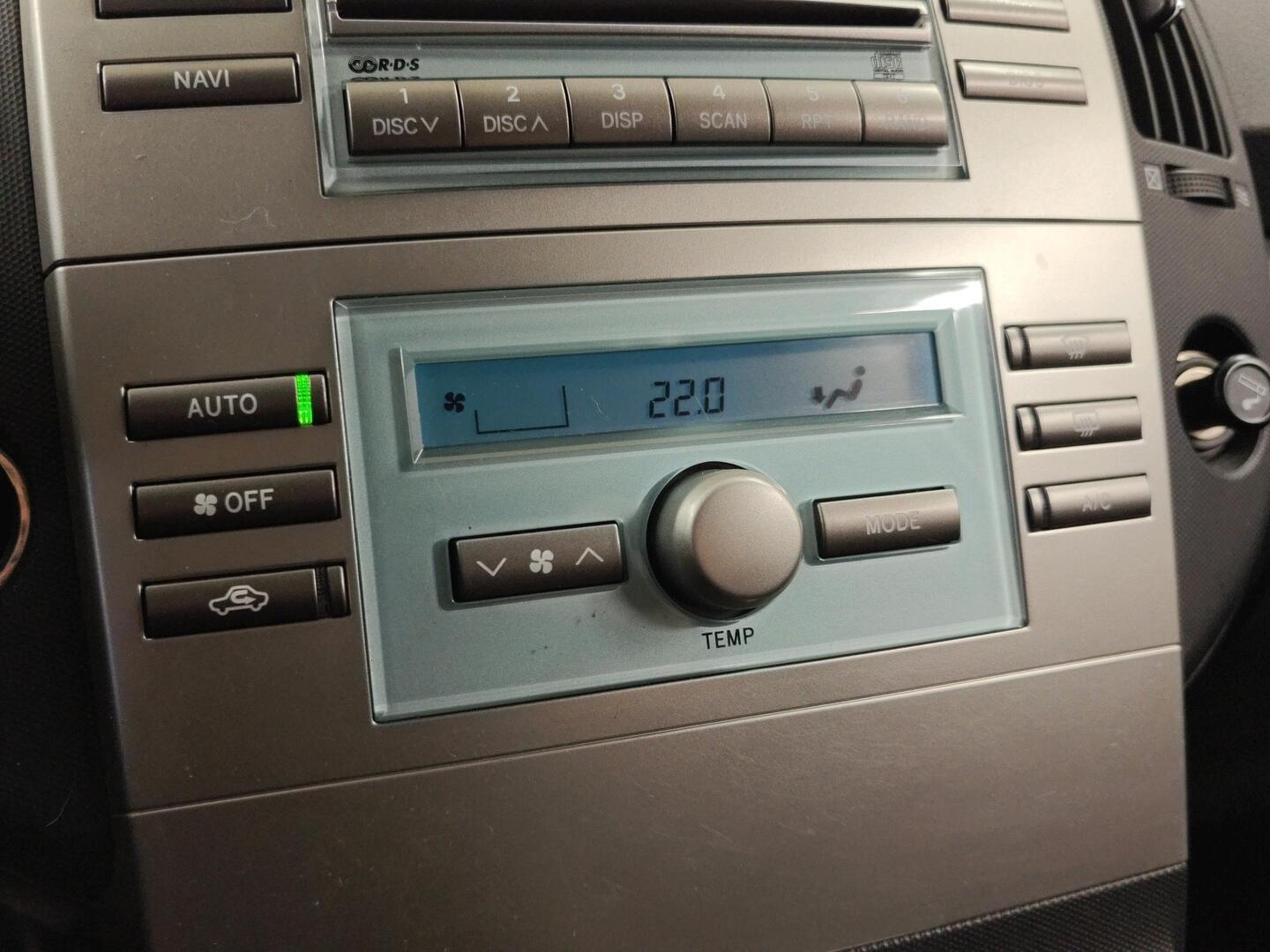 TOYOTA Corolla Verso 2006