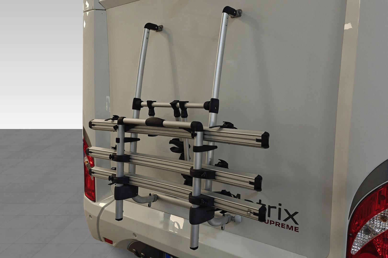 ADRIA Matrix Supreme M 687 SL 2015