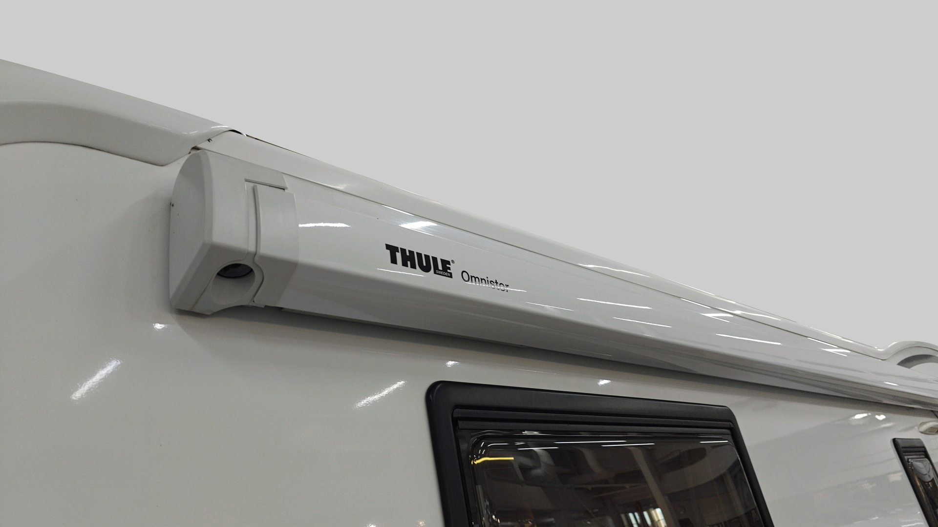 ADRIA Matrix Supreme M 687 SL 2015