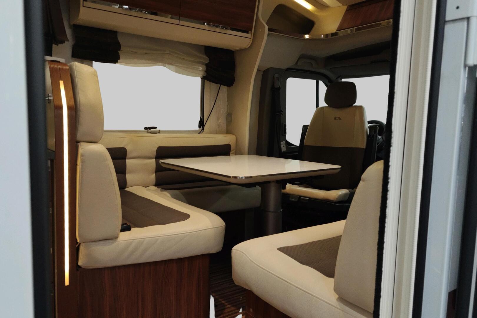 ADRIA Matrix Supreme M 687 SL 2015