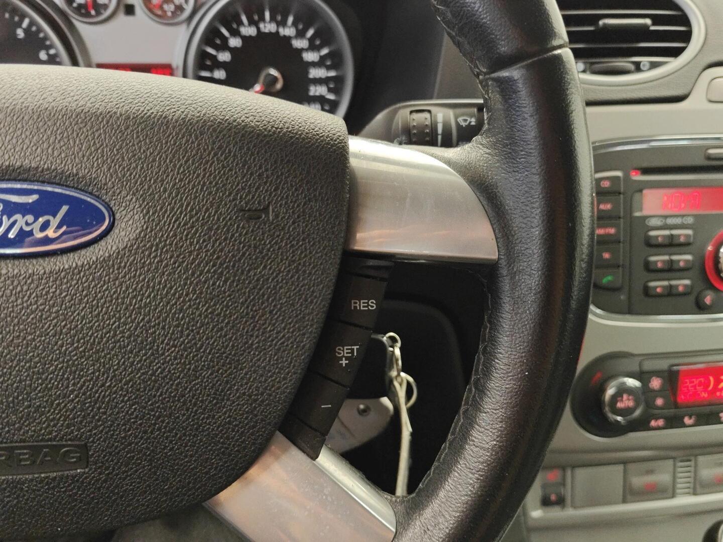 FORD Focus 2010