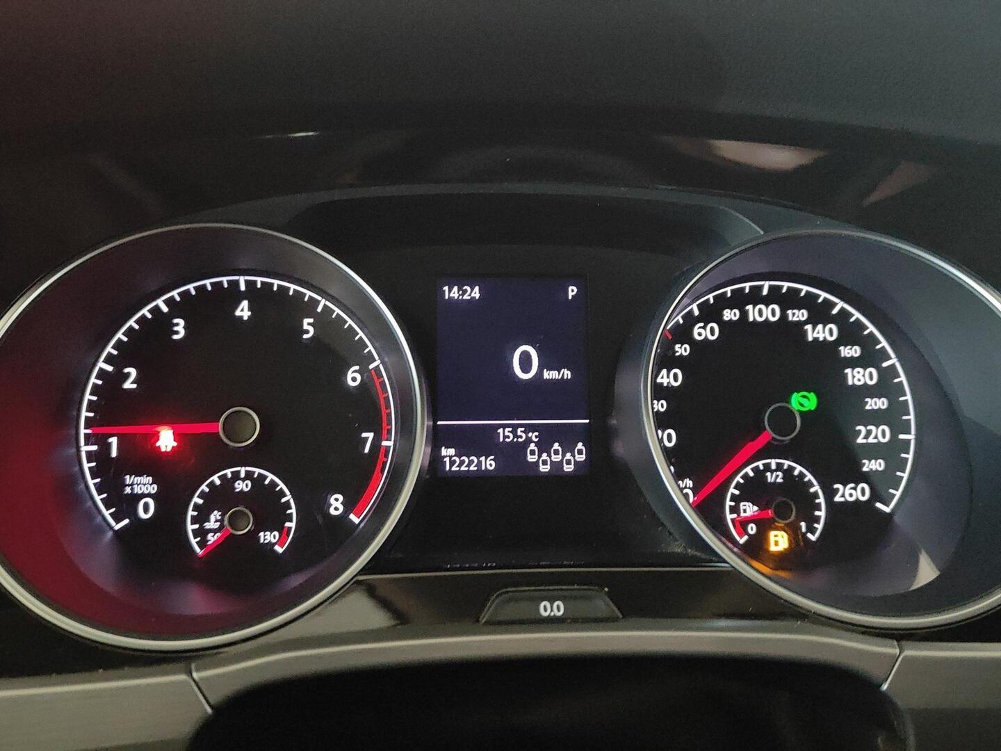 VOLKSWAGEN TOURAN 2021