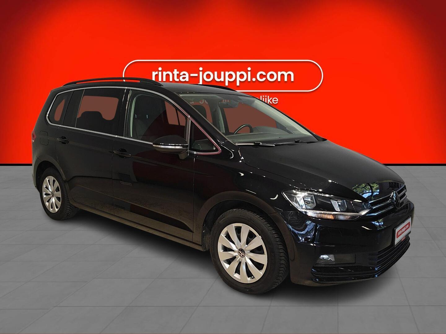 VOLKSWAGEN TOURAN 2021