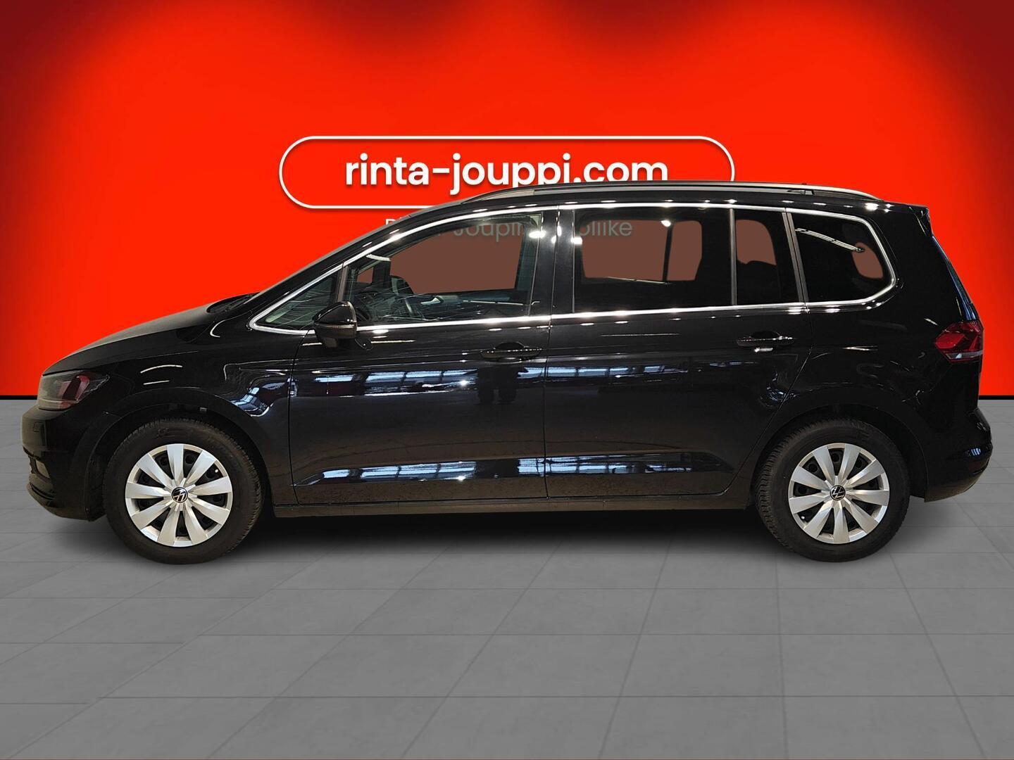 VOLKSWAGEN TOURAN 2021
