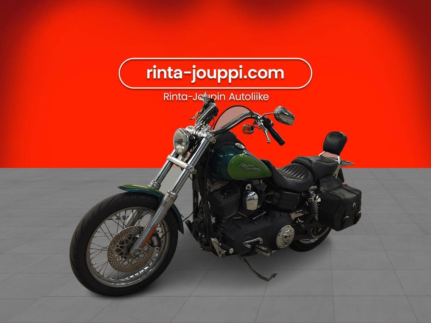 HARLEY-DAVIDSON DYNA 2008