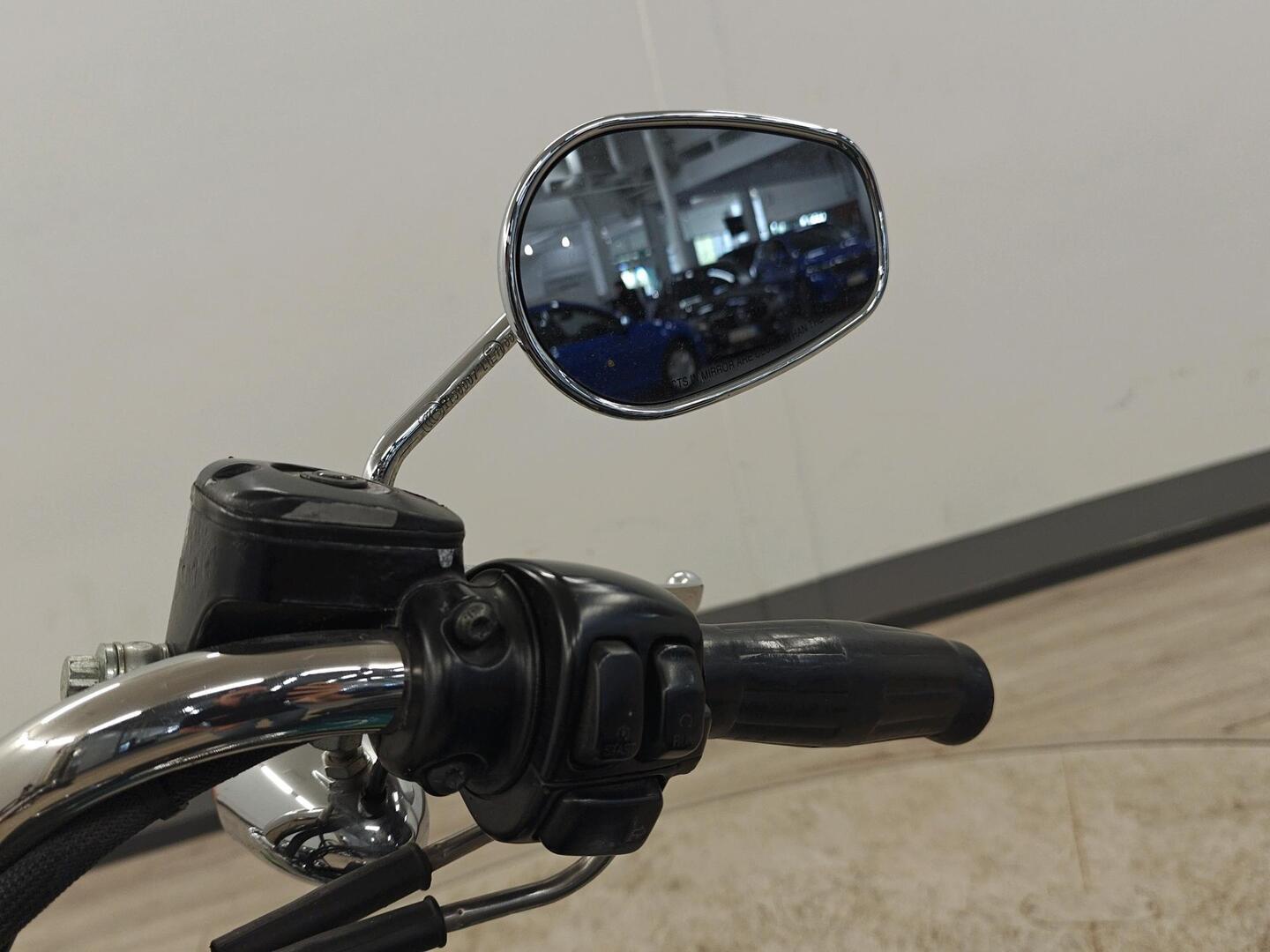HARLEY-DAVIDSON DYNA 2008