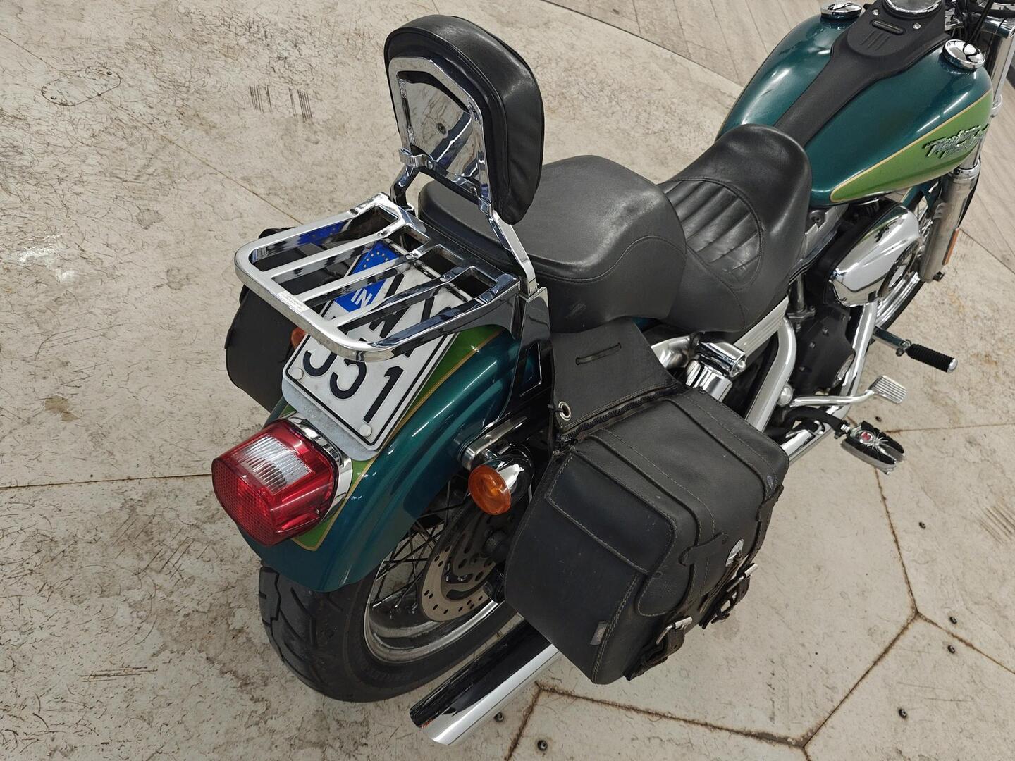HARLEY-DAVIDSON DYNA 2008