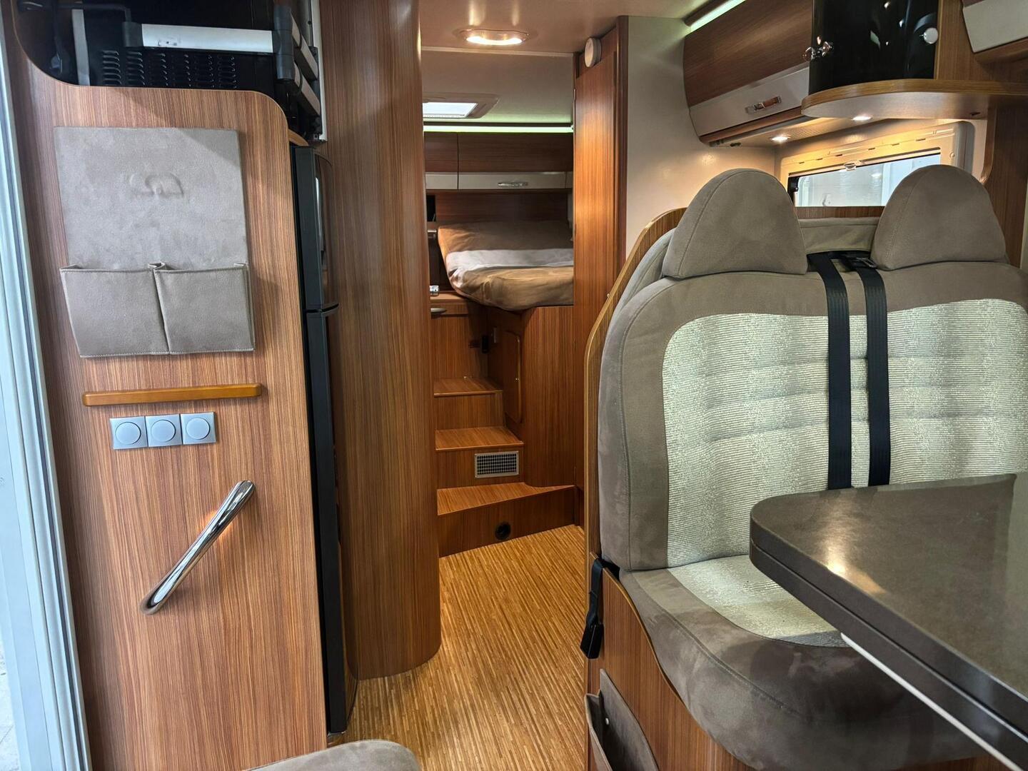 ADRIA Coral S 670 SL 2011