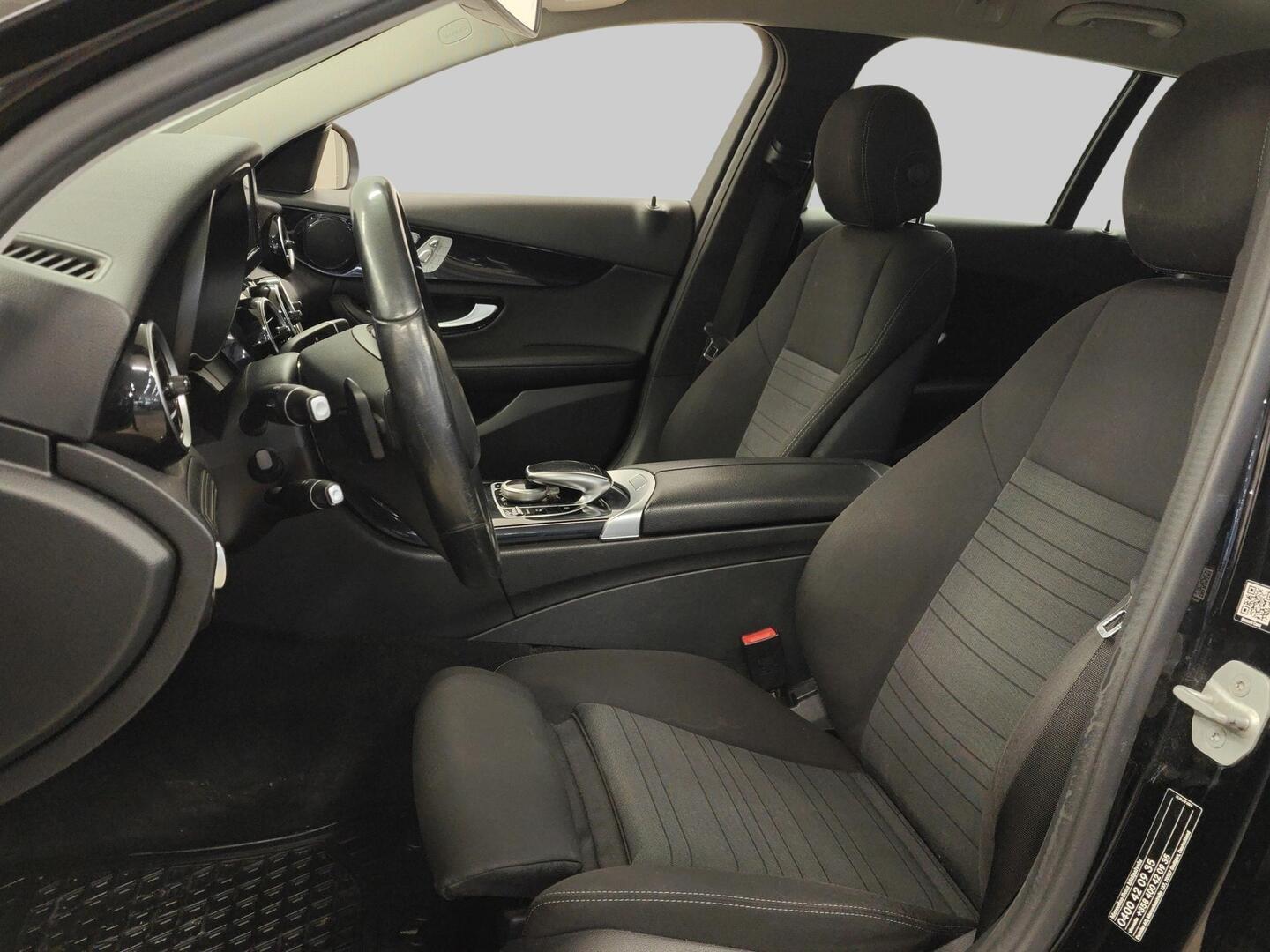 MERCEDES-BENZ C 2015