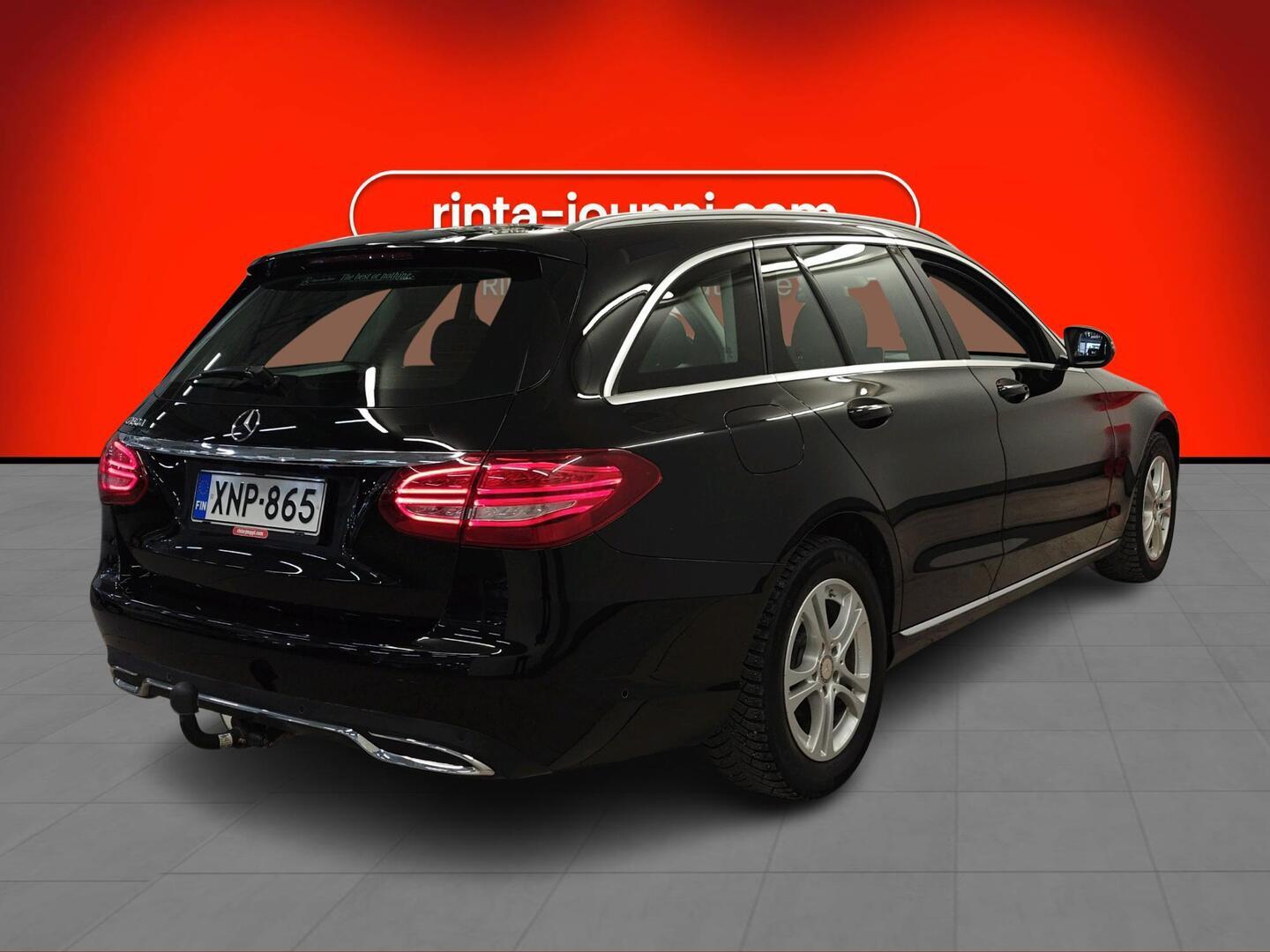 MERCEDES-BENZ C 2015