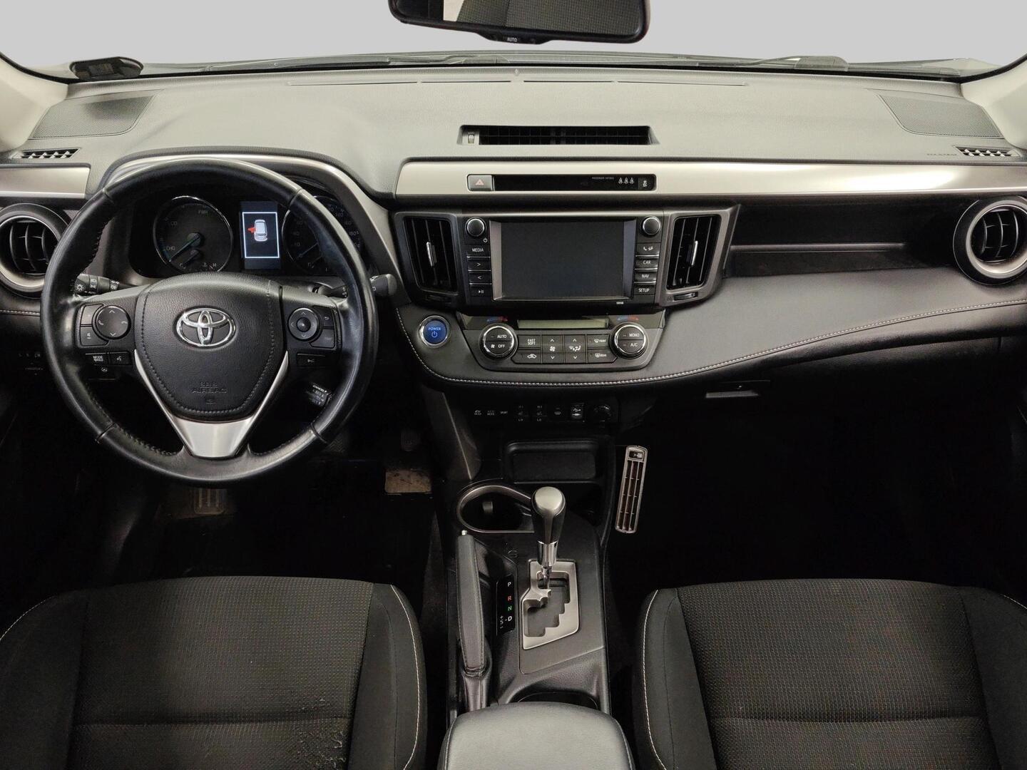 TOYOTA RAV4 2017