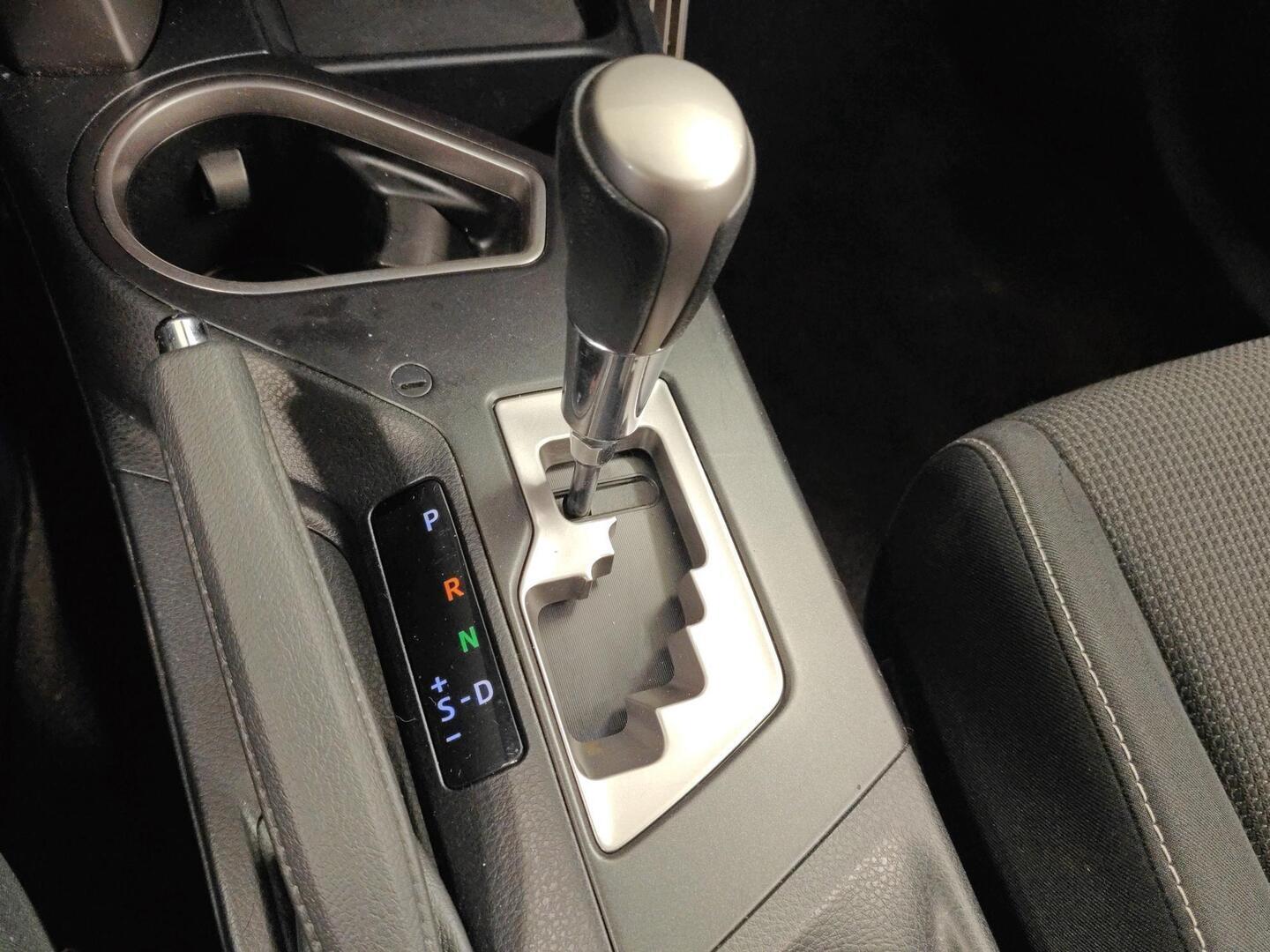 TOYOTA RAV4 2017