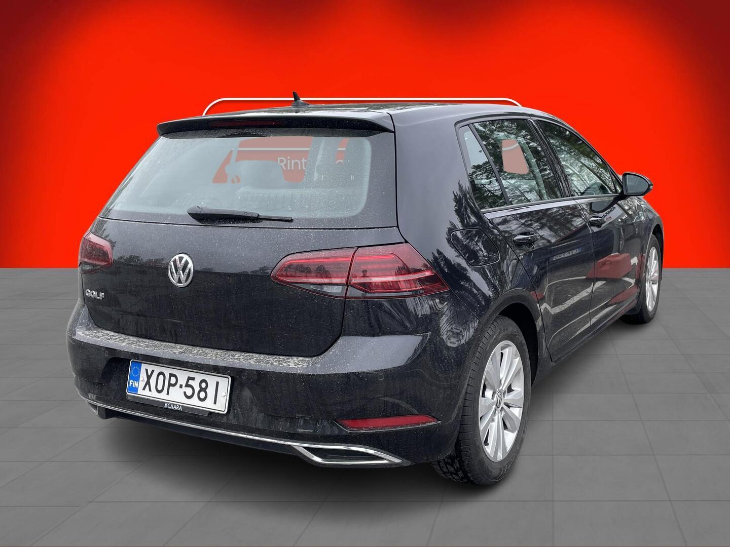 VOLKSWAGEN Golf 2018