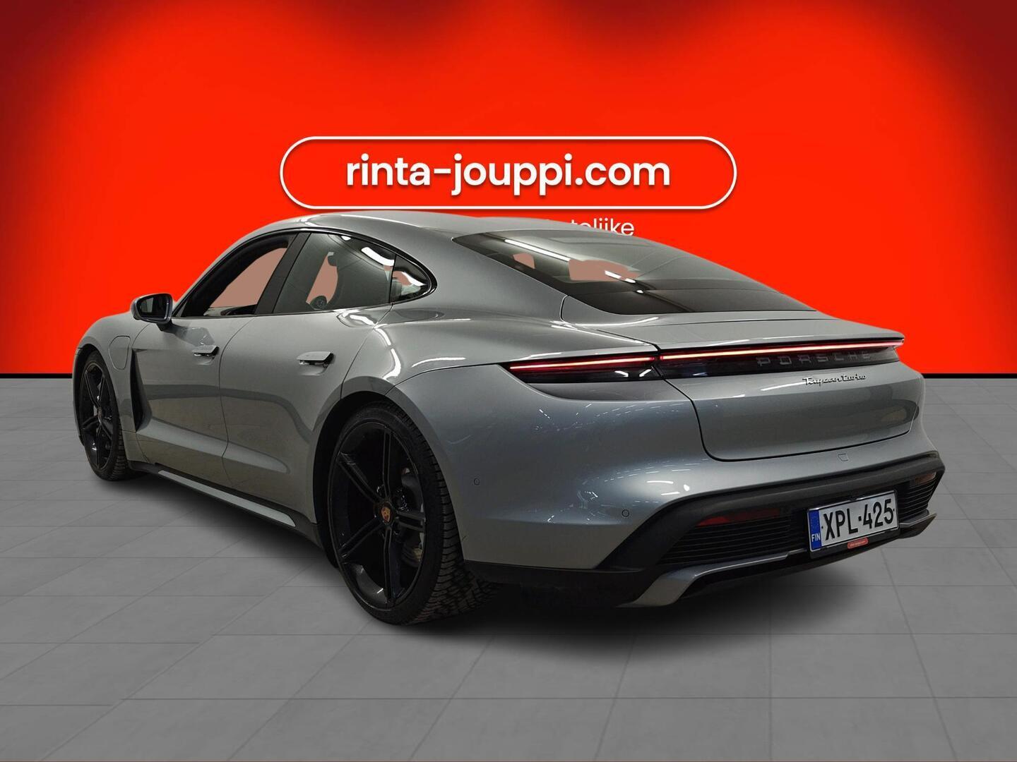 PORSCHE Taycan 2020