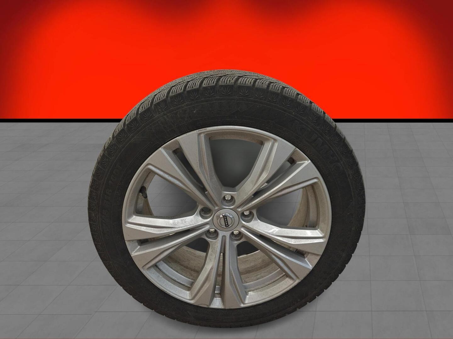 VOLVO S90 2023