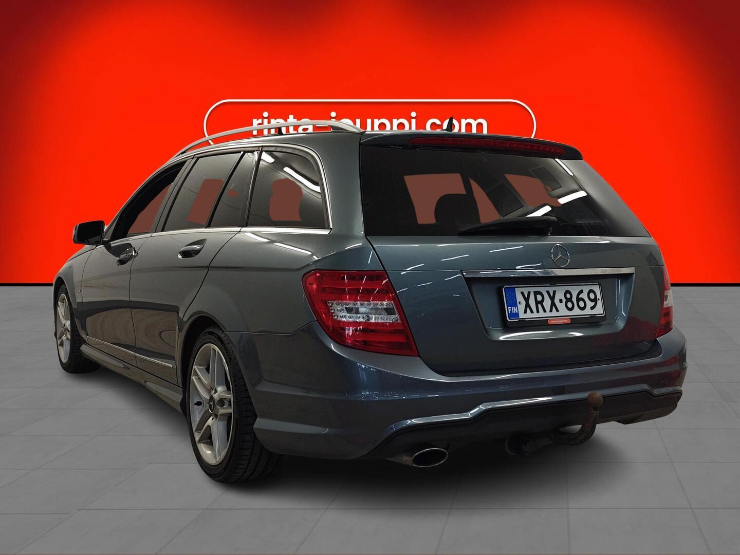 MERCEDES-BENZ C 2012