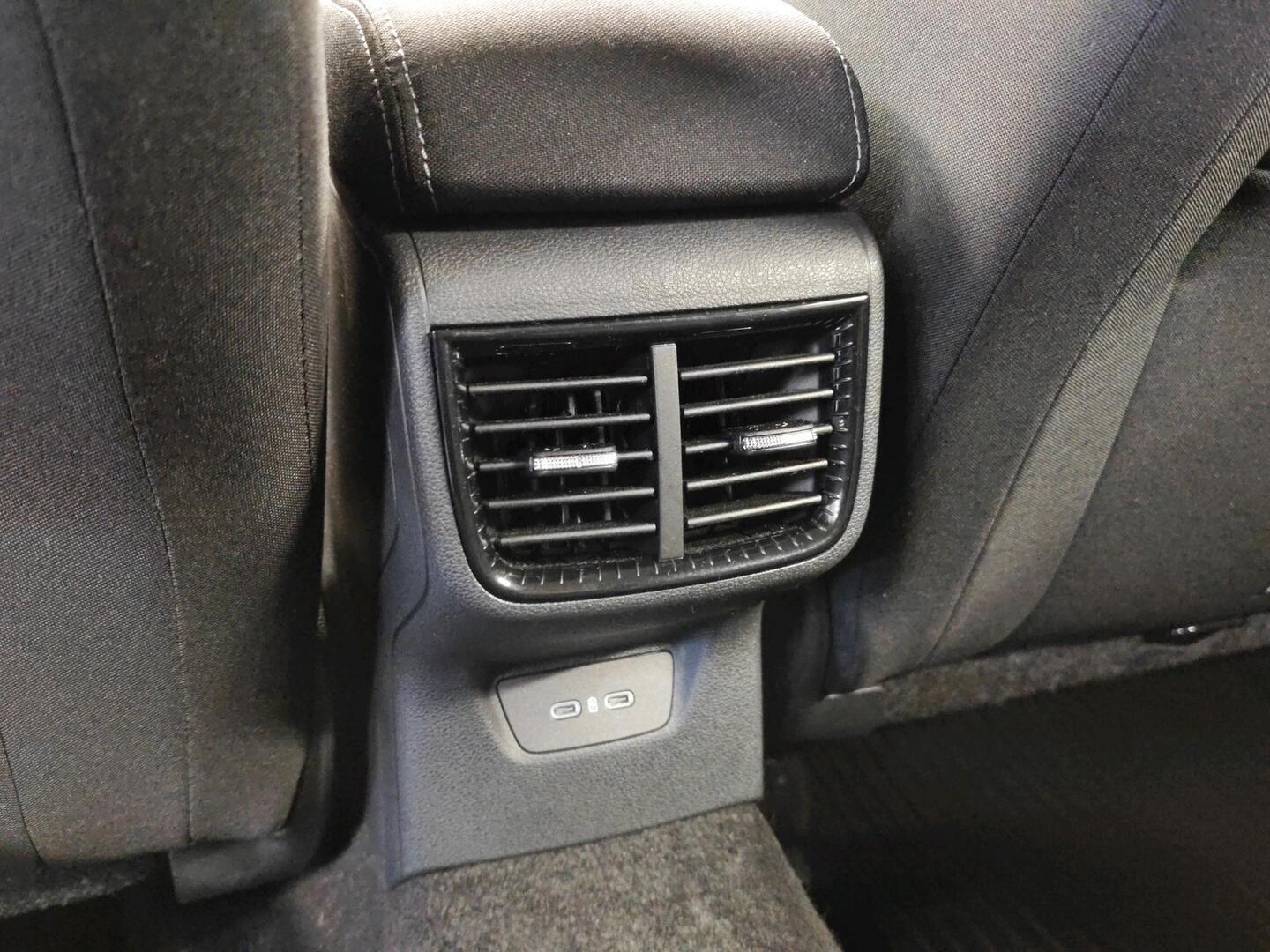 SKODA Fabia 2023