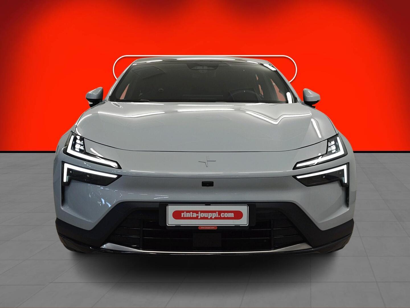 POLESTAR 4 2025