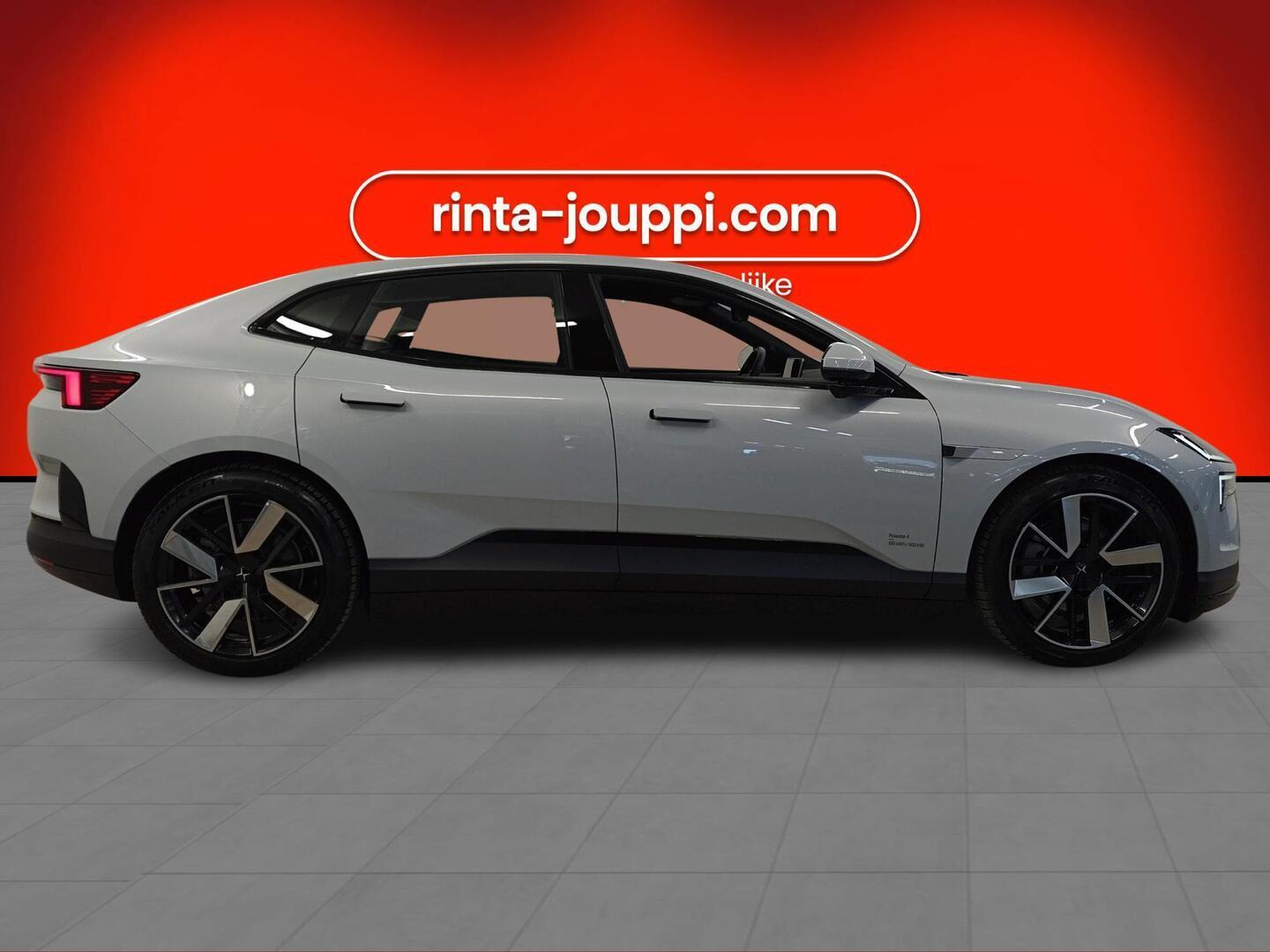 POLESTAR 4 2025