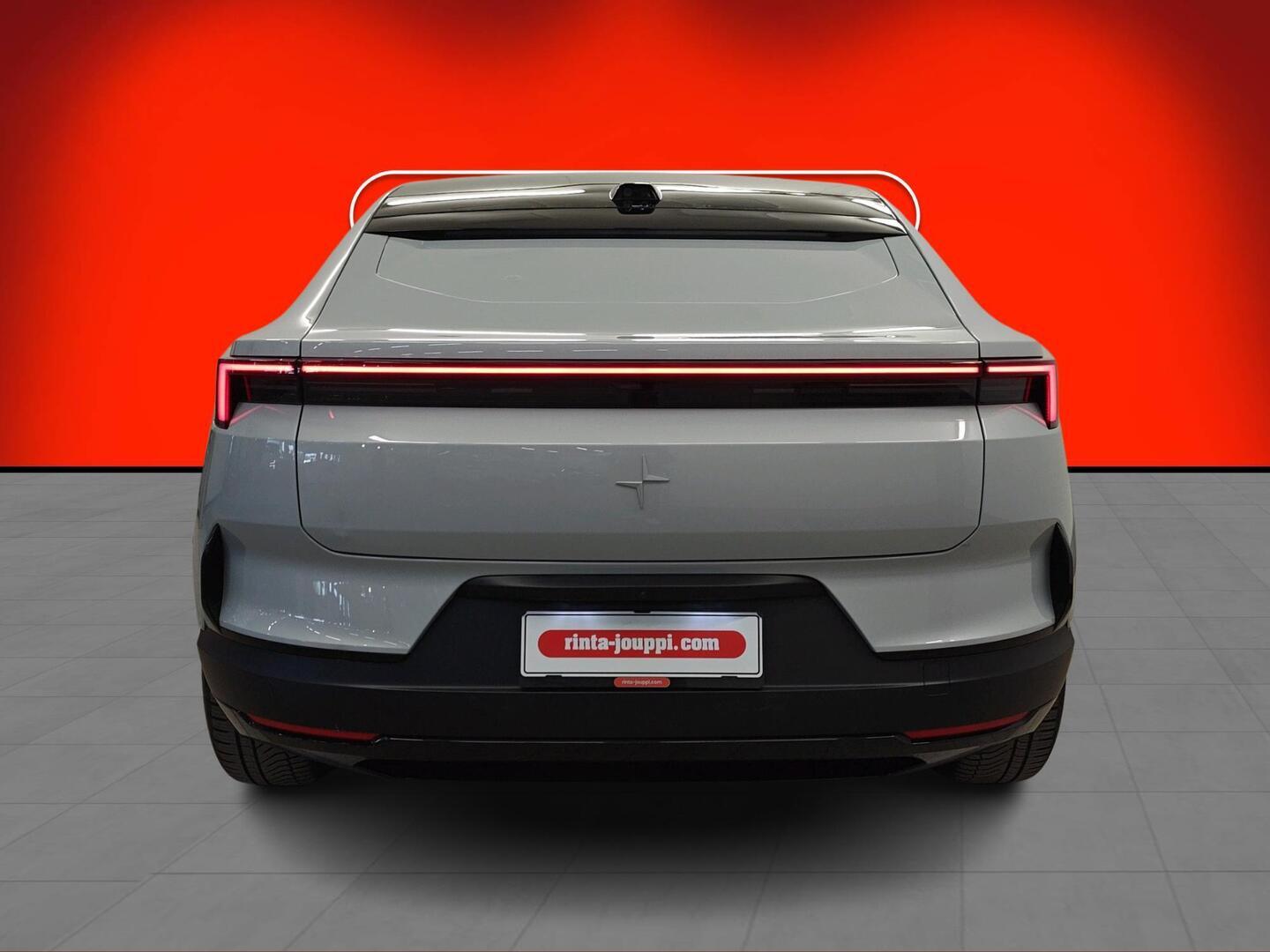 POLESTAR 4 2025