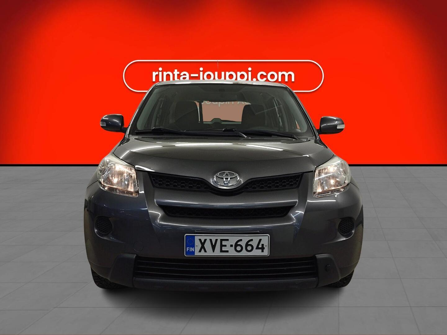 TOYOTA Urban Cruiser 2010