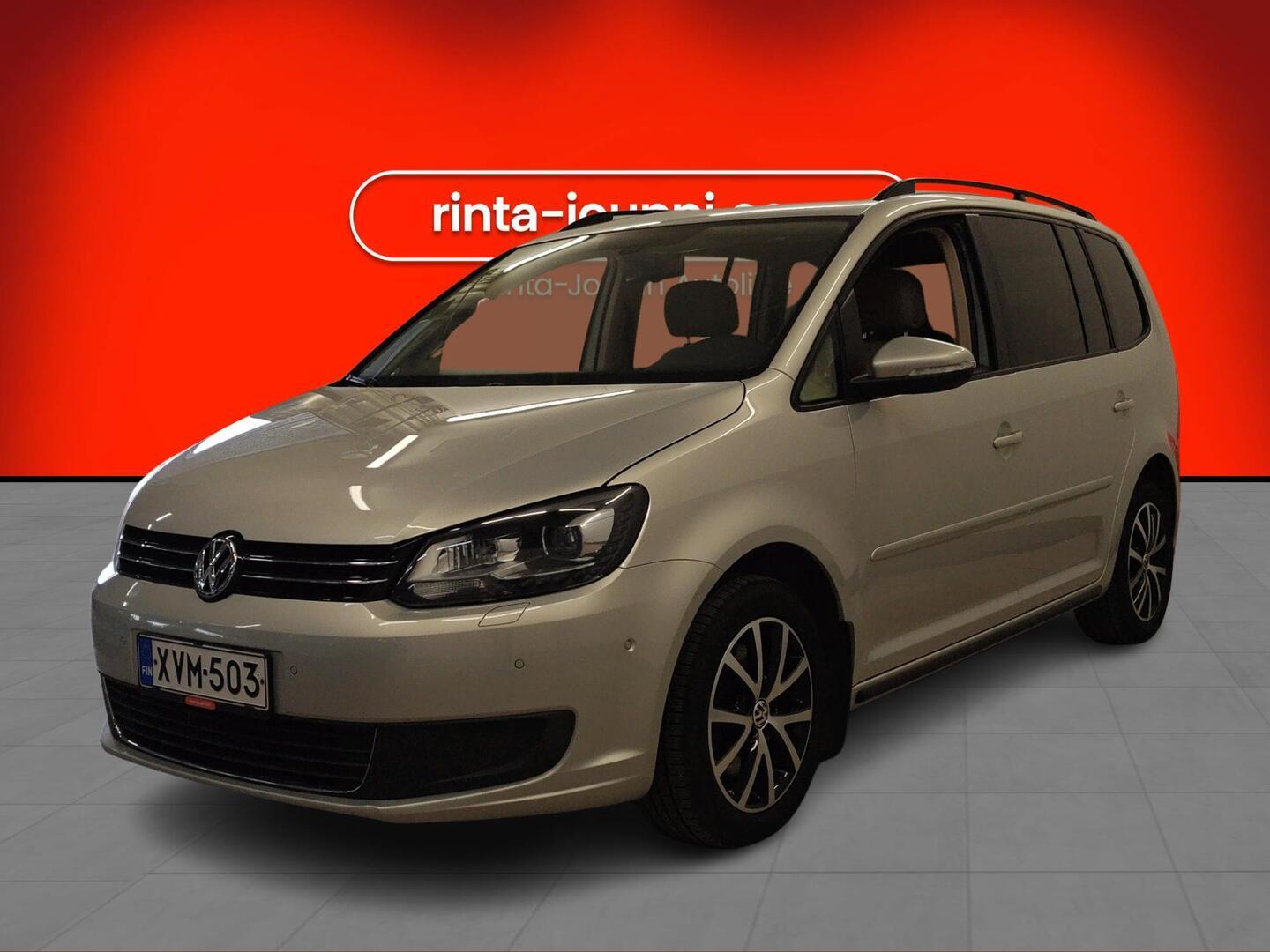VOLKSWAGEN Touran 2013