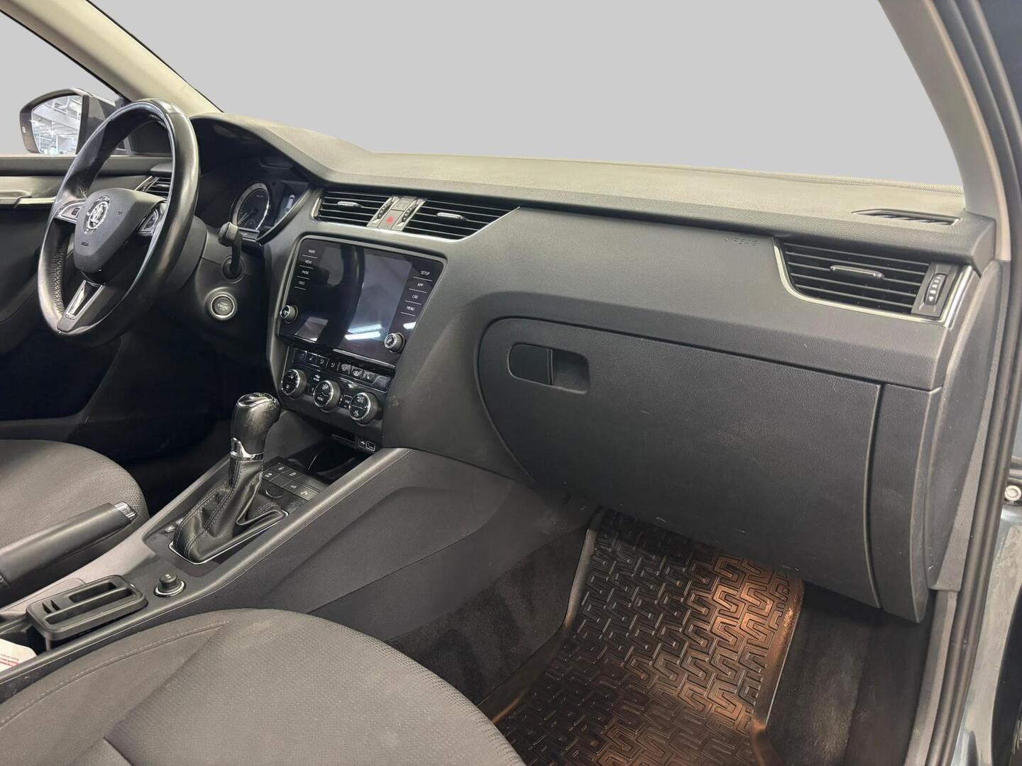SKODA Octavia 2019
