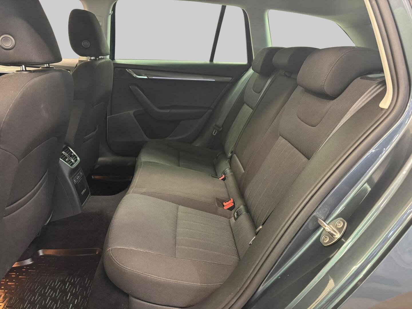 SKODA Octavia 2019
