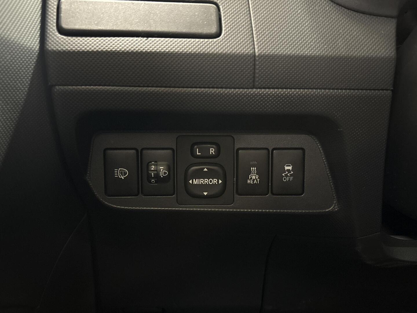 TOYOTA Auris 2008