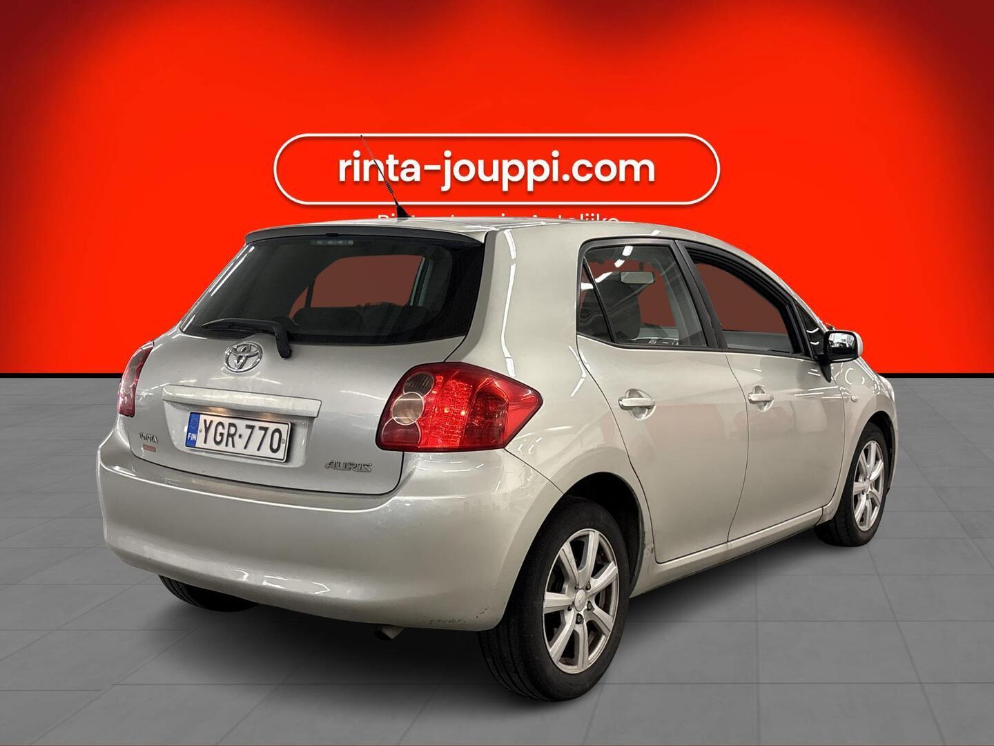 TOYOTA Auris 2008