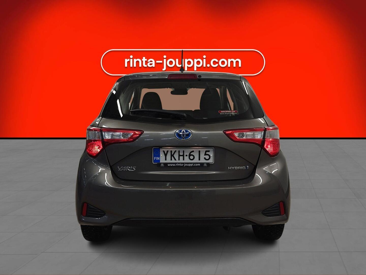TOYOTA YARIS 2018