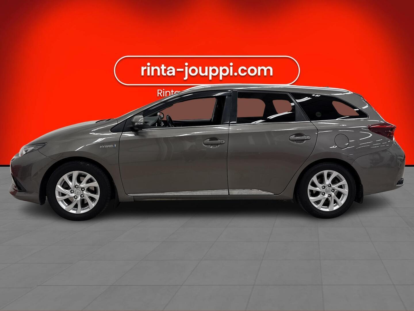 TOYOTA Auris 2018
