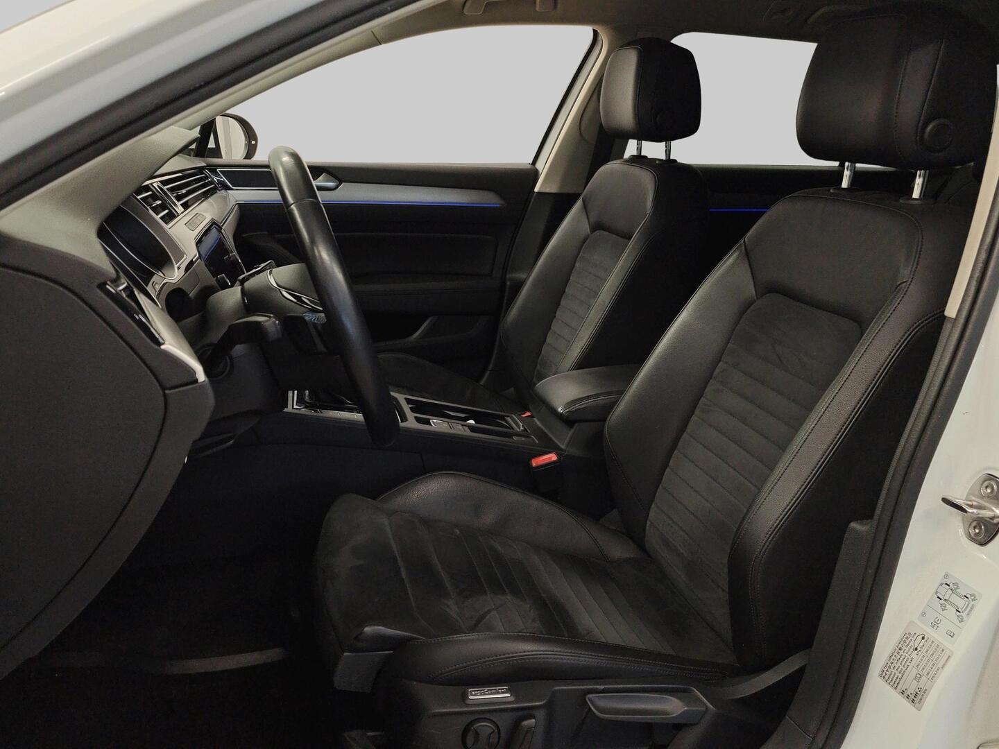 VOLKSWAGEN Passat 2018
