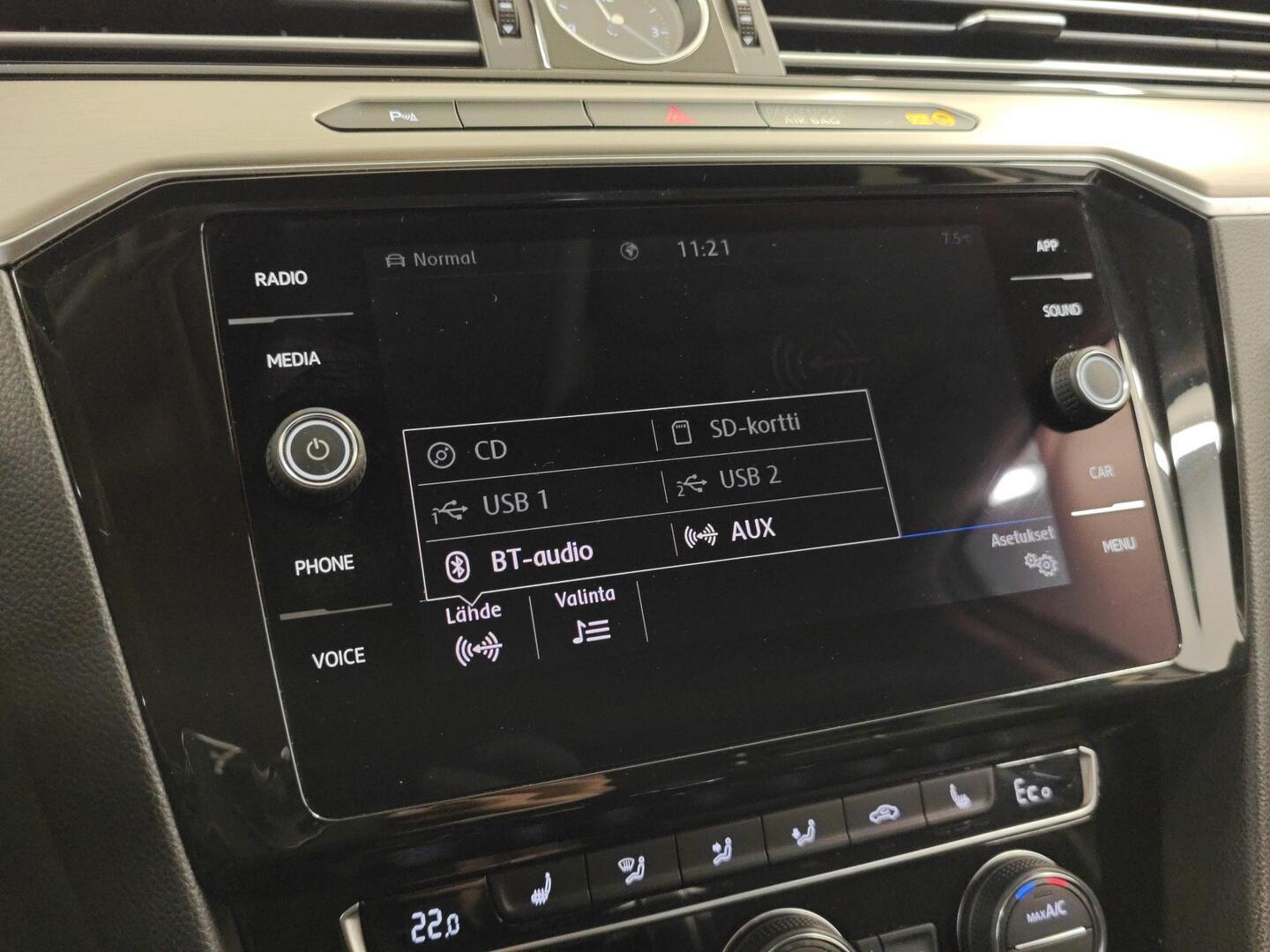 VOLKSWAGEN Passat 2018