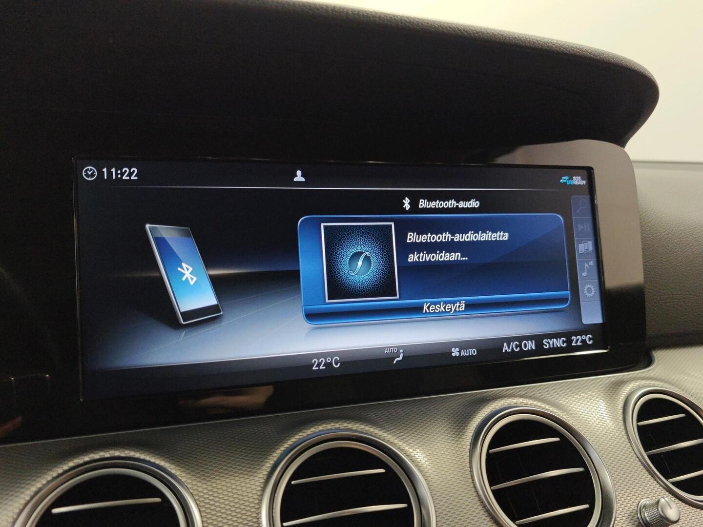 MERCEDES-BENZ E 2017