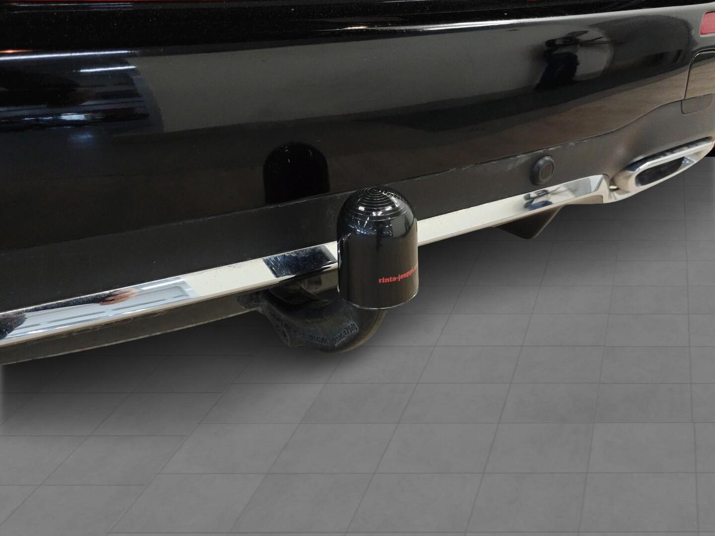 MERCEDES-BENZ E 2017